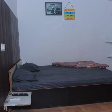 Madan Residency , Amritsar Hotel Eksteriør billede